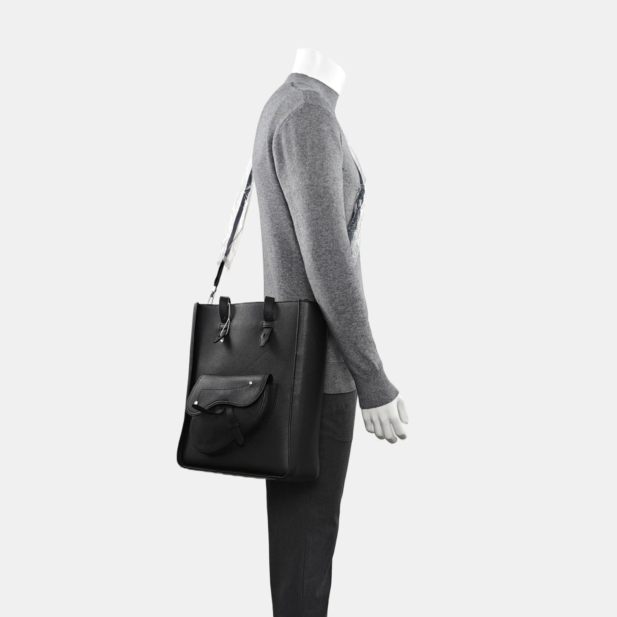 Calfskin Tote Bag Black