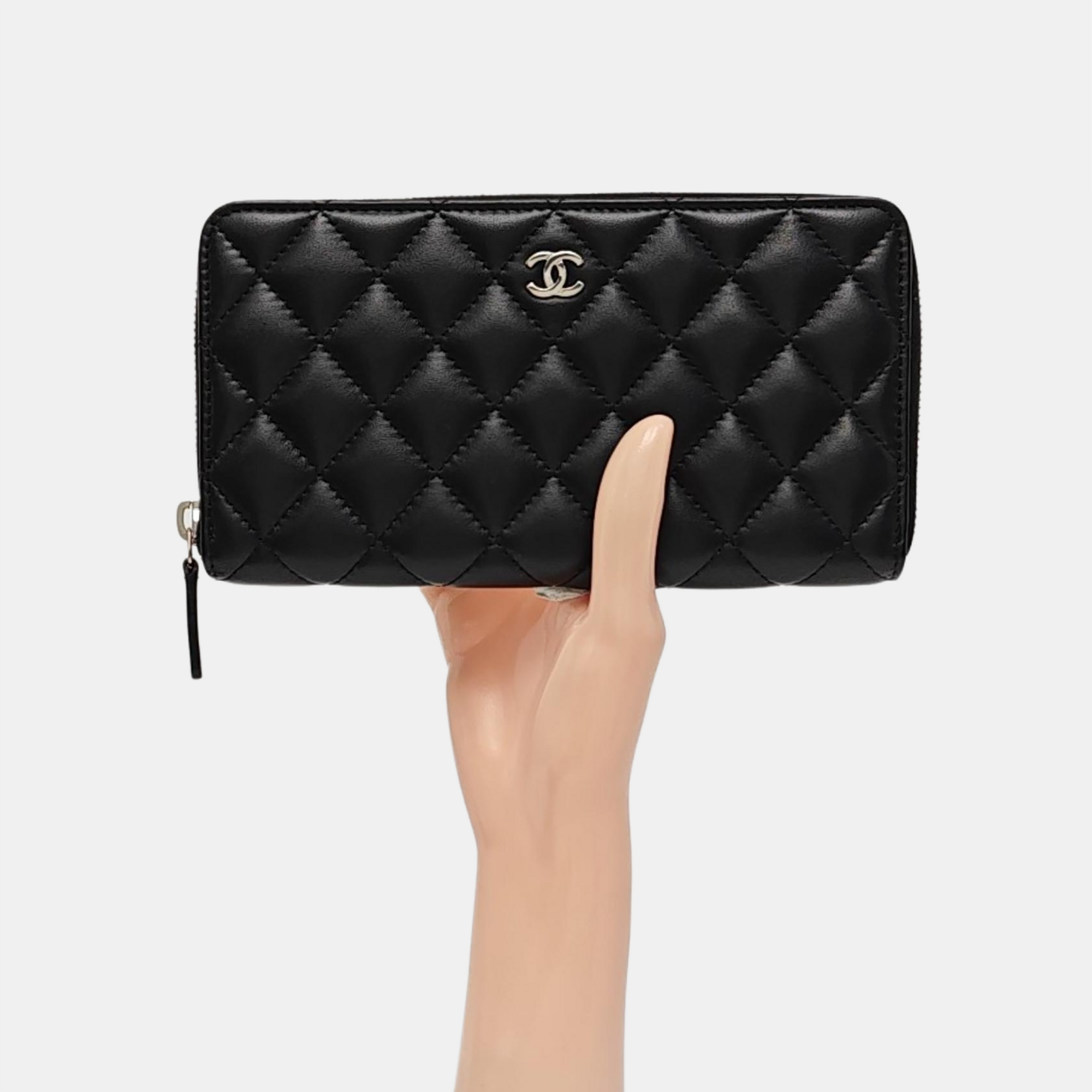 CLASSIC FLAP Mini Quilted Lambskin Black Wallet