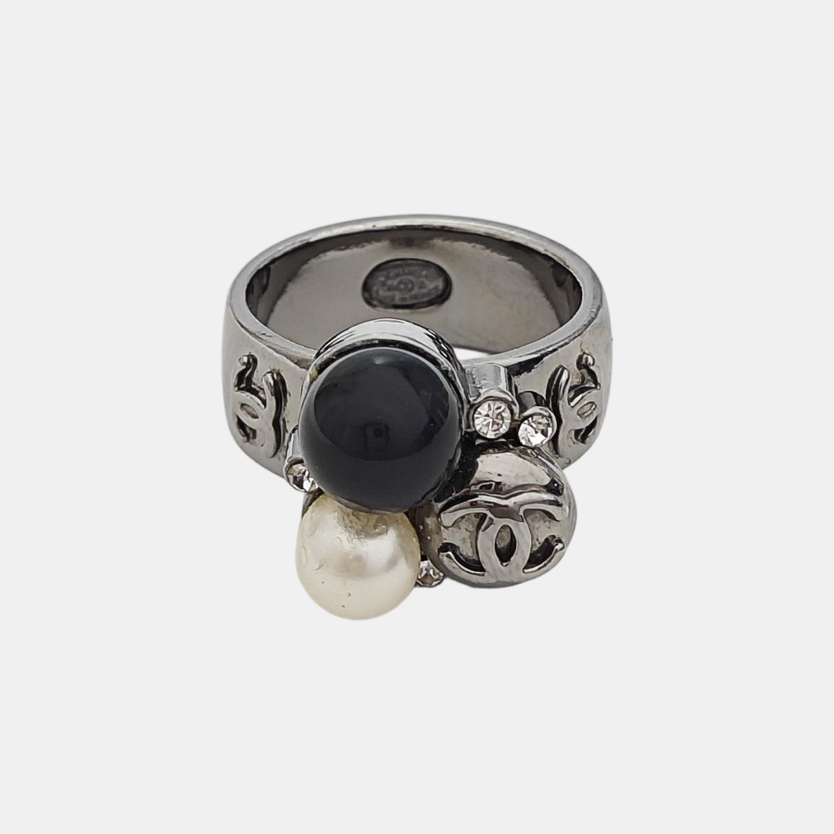 Metal Black Ring EU 53