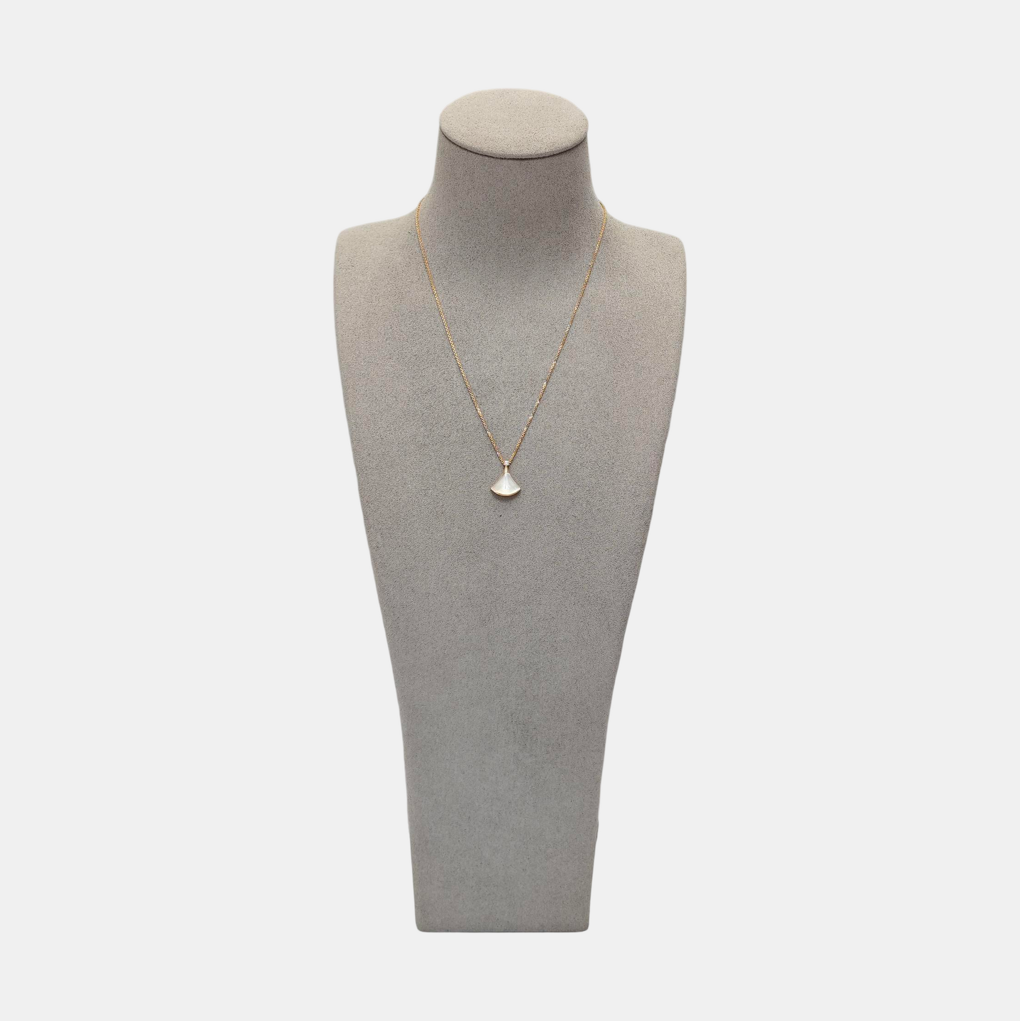 DIVAS' DREAM 18k Rose Gold Necklace