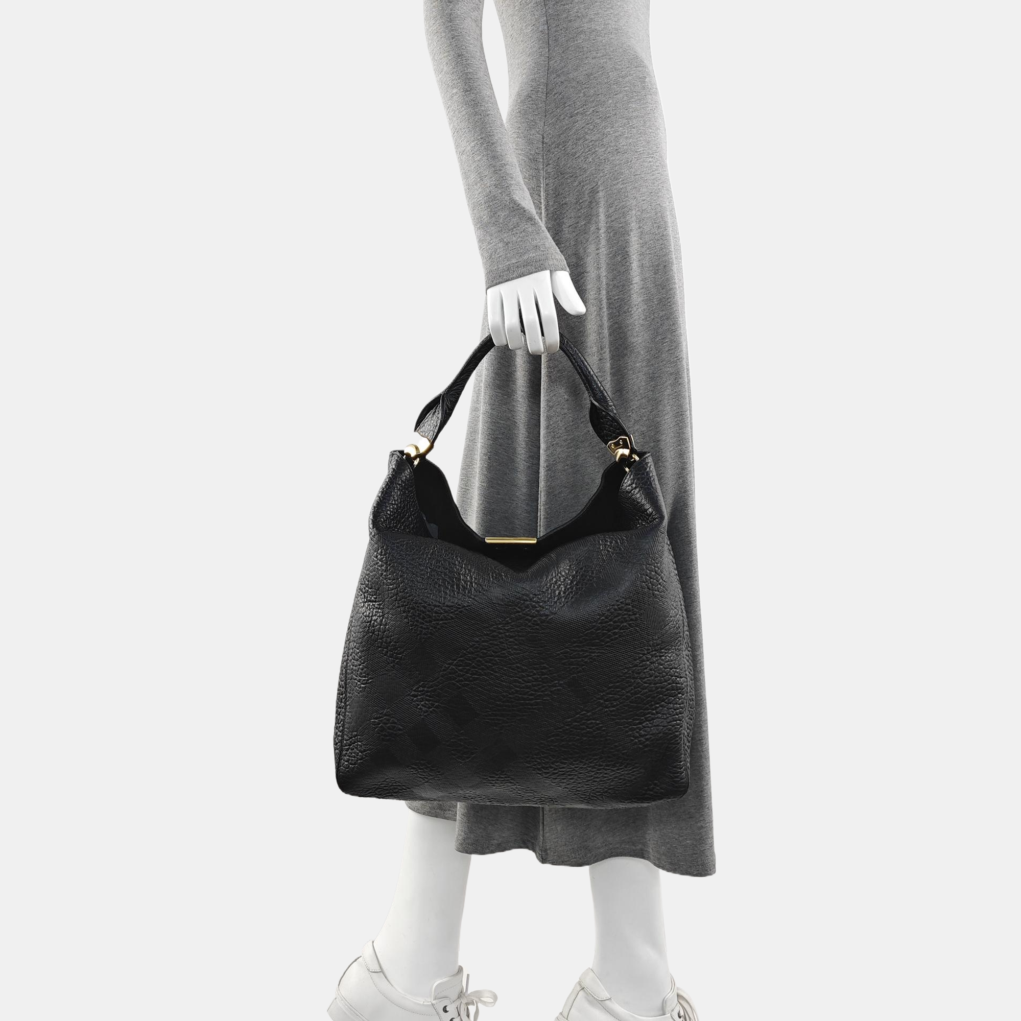 Calfskin Bucket Bag Black
