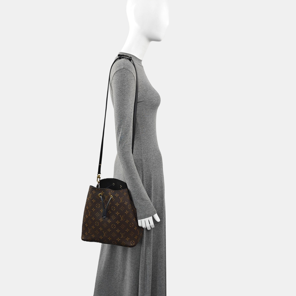NÉONOÉ MM Monogram Coated Canvas Brown