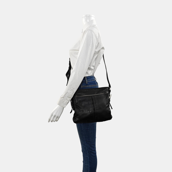 Calfskin Shoulder Bag Black
