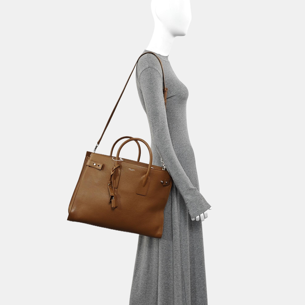 SAC DE JOUR Large Calfskin Brown