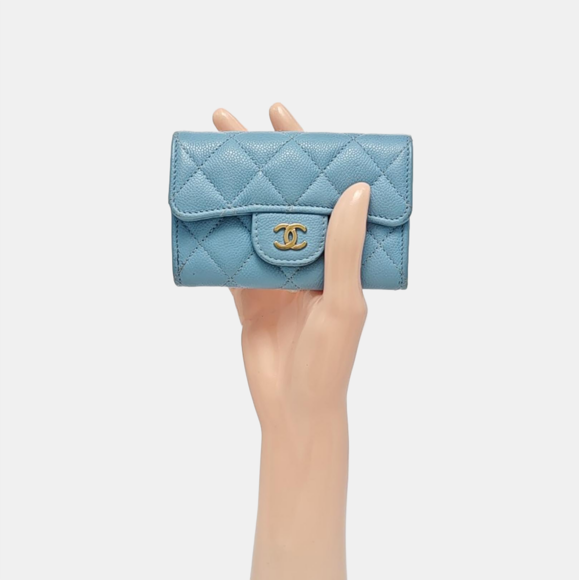 CLASSIC FLAP Quilted Grained Calfskin Blue Card Holder