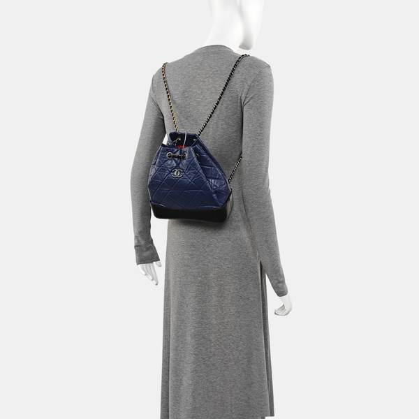 GABRIELLE Small Quilted Calfskin Blue