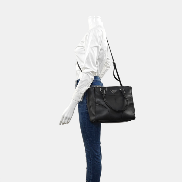 Calfskin Tote Bag Black