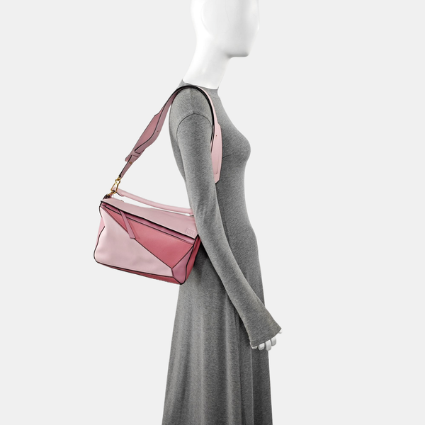 Puzzle Medium Calfskin Pink