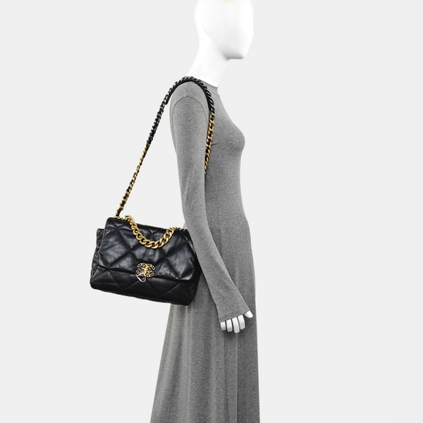 CHANEL 19 Medium Quilted Lambskin Black
