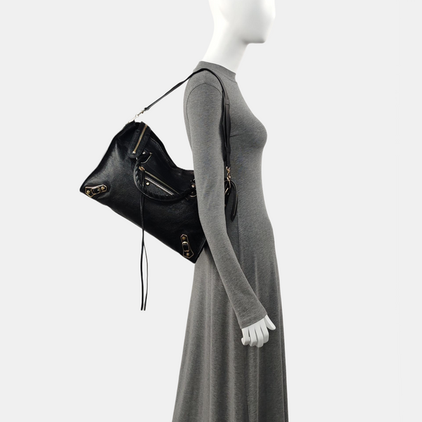 Classic Metallic Edge City Medium Lambskin Black