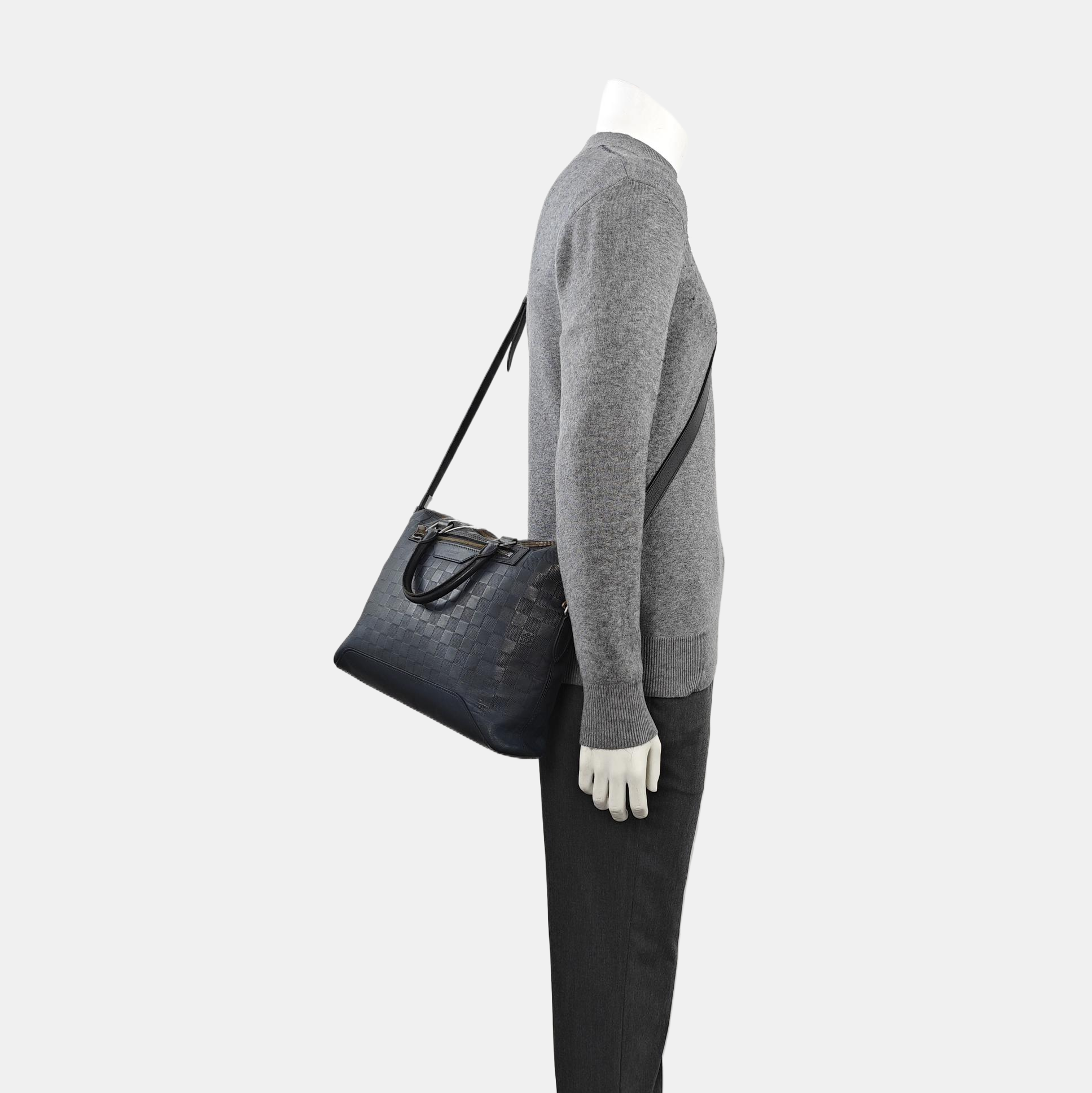 AVENUE Damier Calfskin Blue