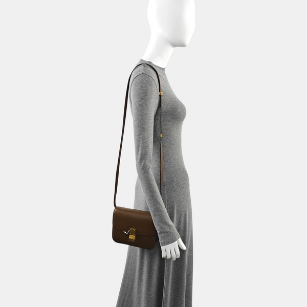 Authenticated pre-owned  CLASSIC BOX Small Calfskin Brown - Shoulder Bag at Looply