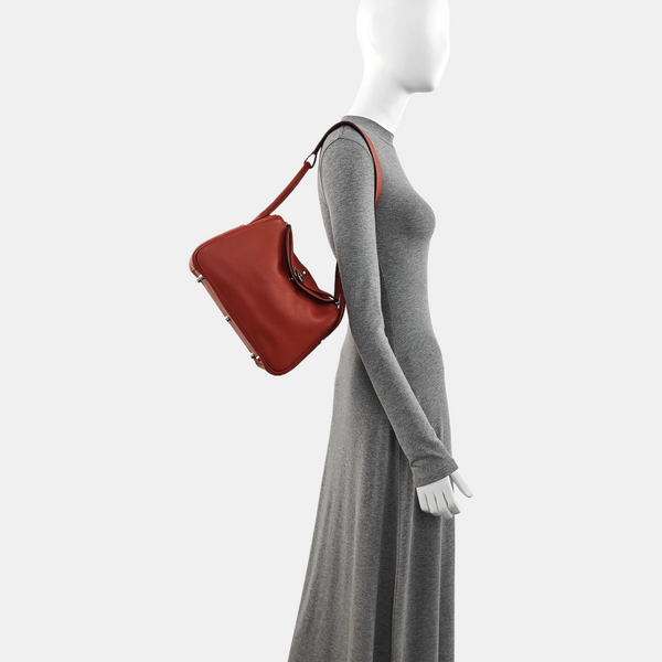 Lindy 26 Evercolor Red