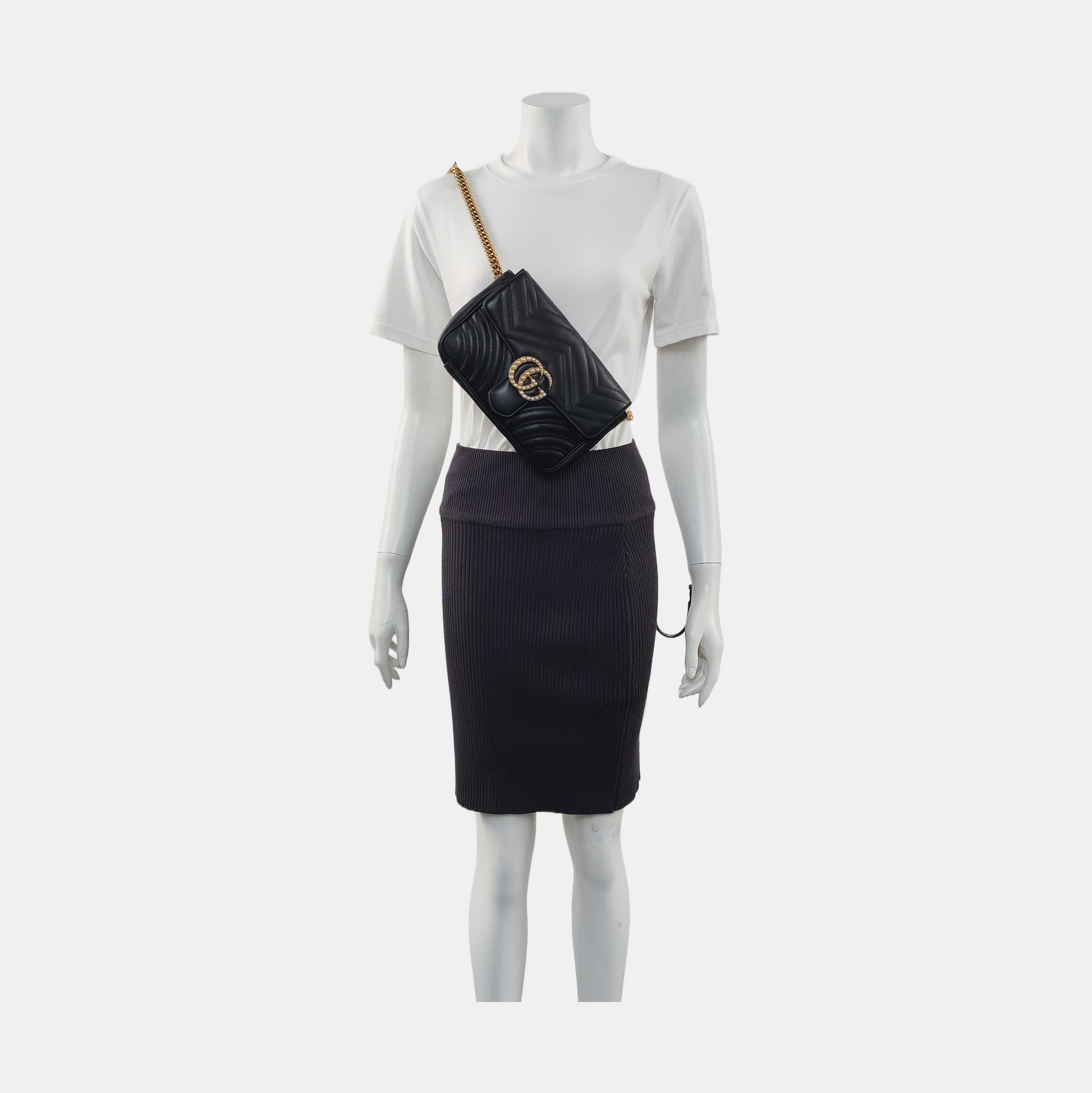 GG Marmont Small Quilted Calfskin Black