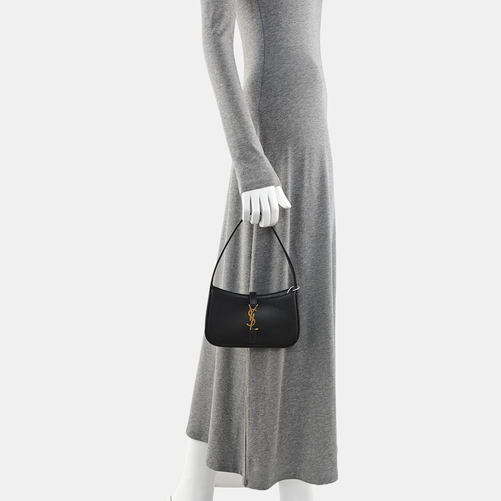 LE 5 À 7 Mini Calfskin Black