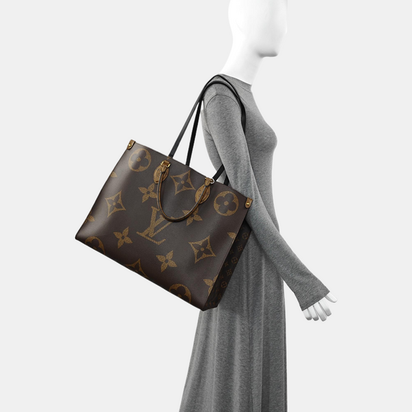 Onthego GM Lona Revestida Monogram Marrón