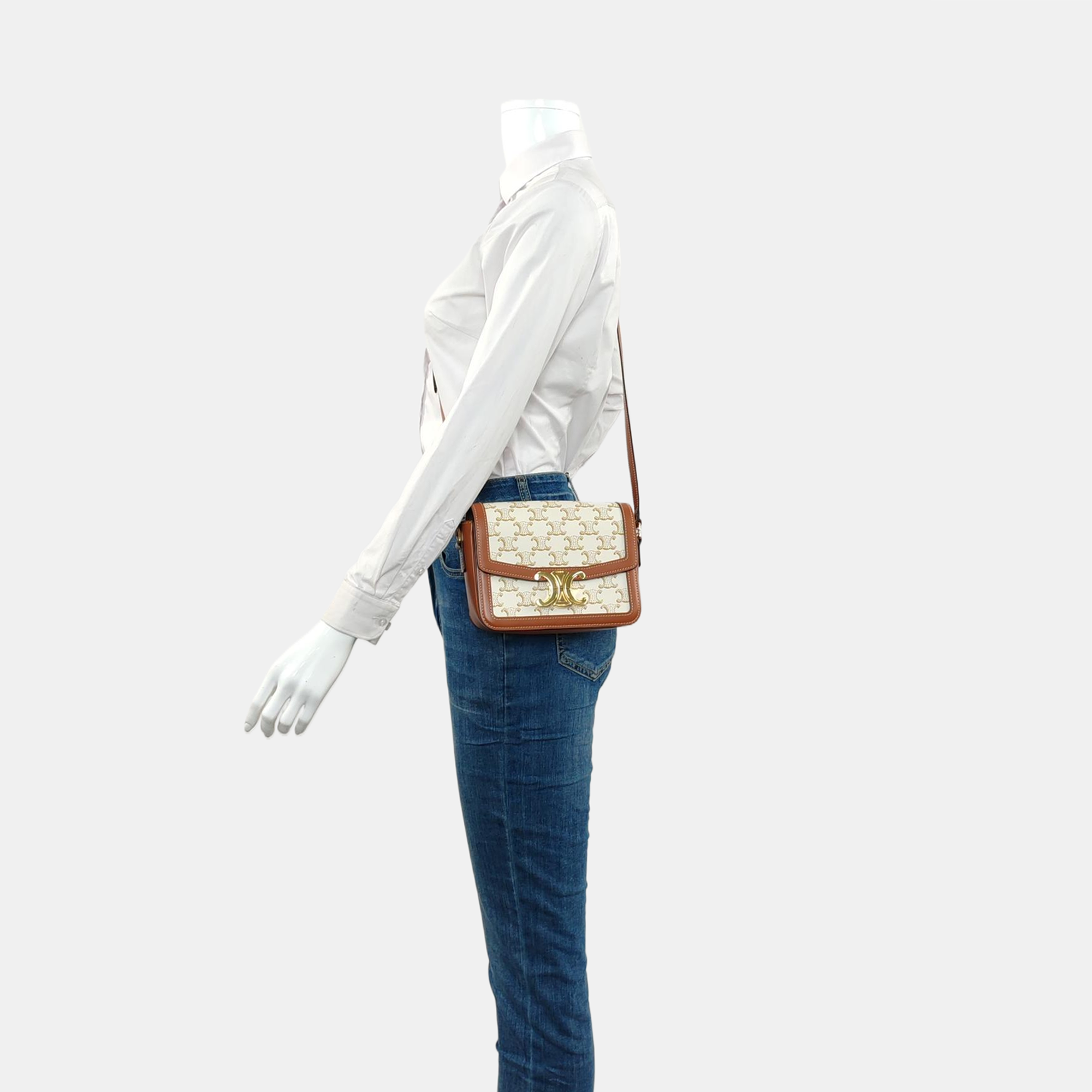 Authenticated pre-owned  TRIOMPHE Teen Coated Canvas Beige - Shoulder Bag at Looply