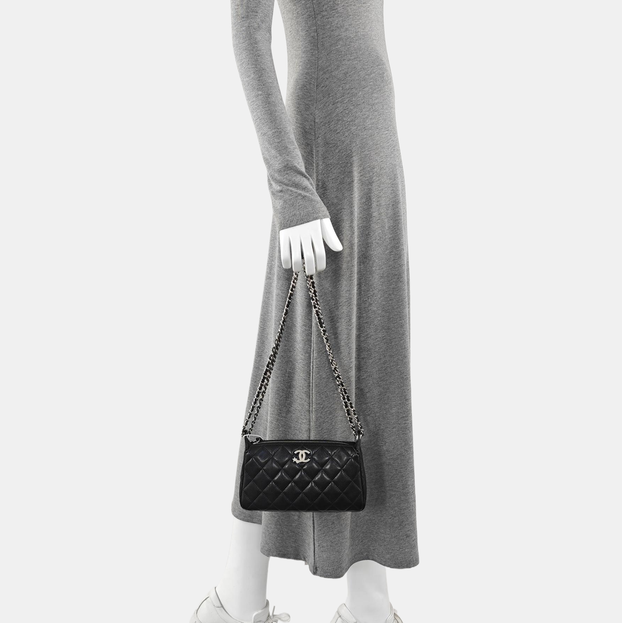 Quilted Grained Calfskin Shoulder Bag Black
