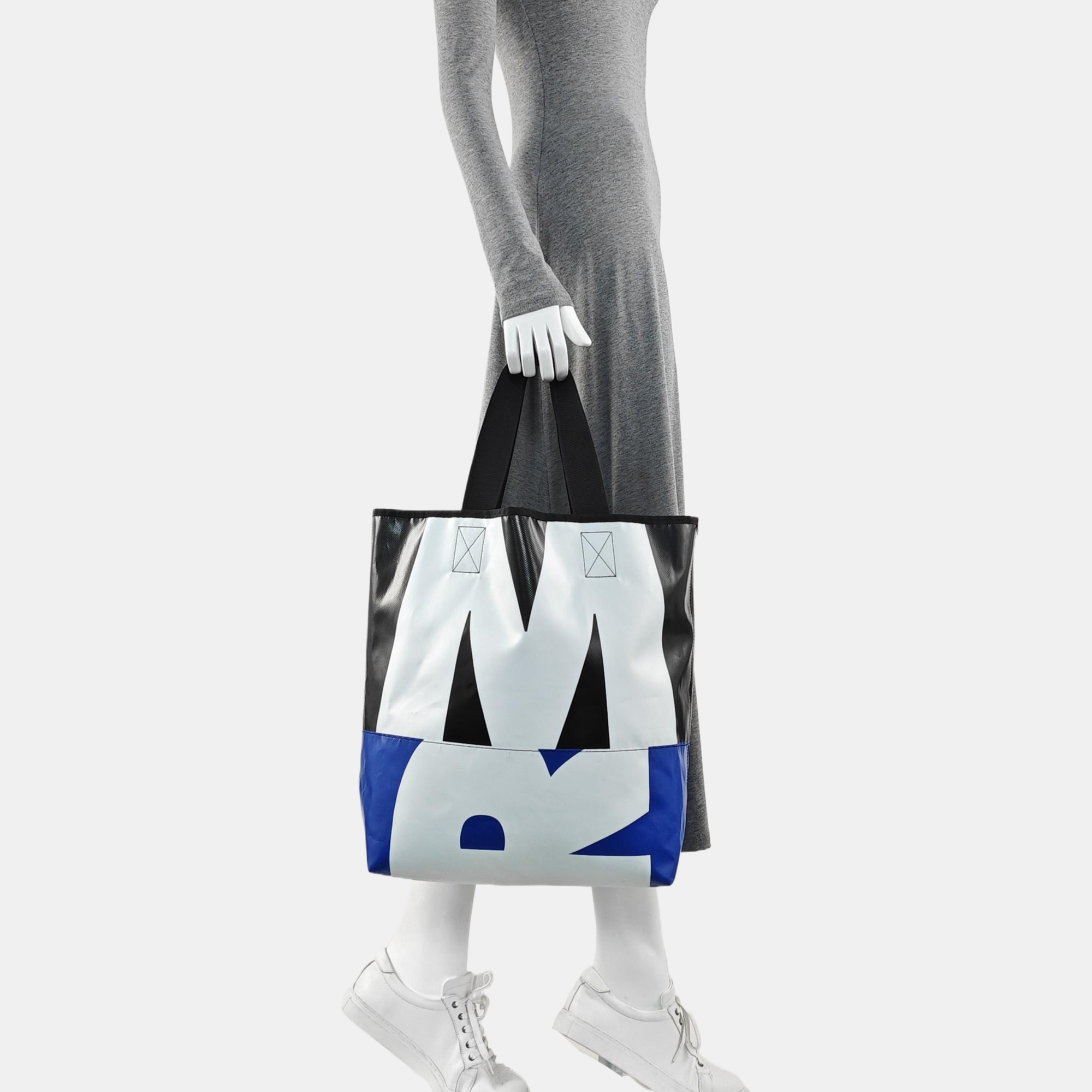 Special Material Top Handle Bag Multicolor