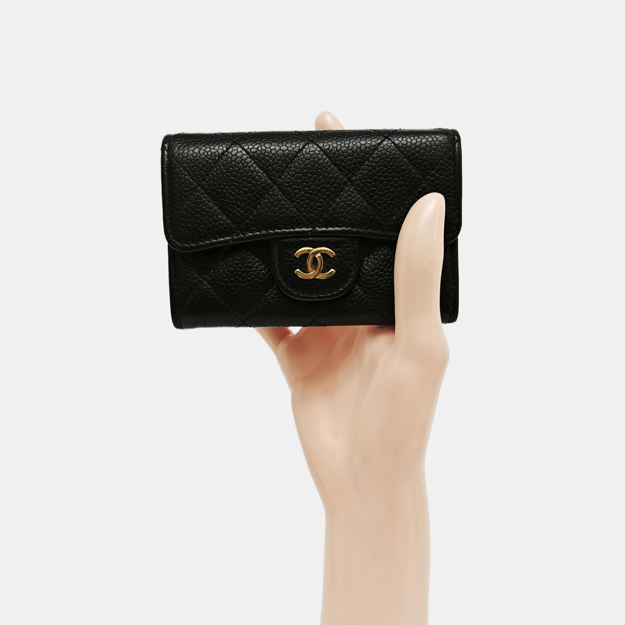 CLASSIC FLAP Quilted Grained Calfskin Black Card Holder