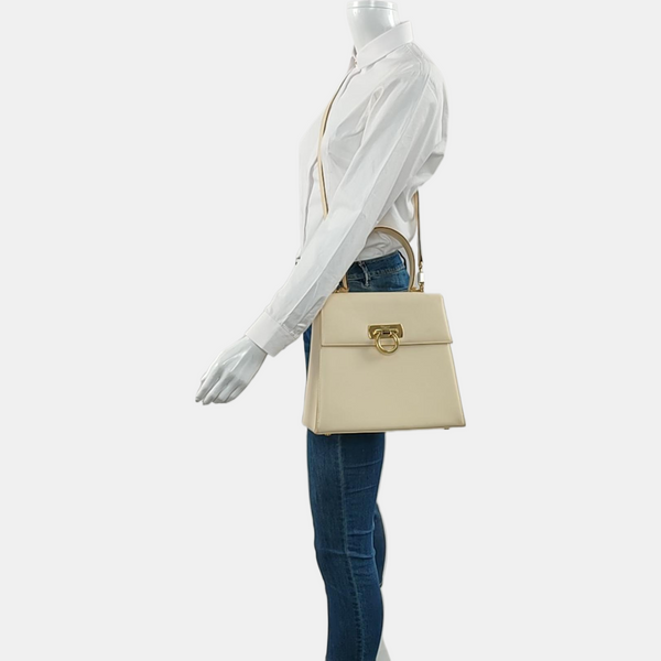 Kelly Calfskin Beige
