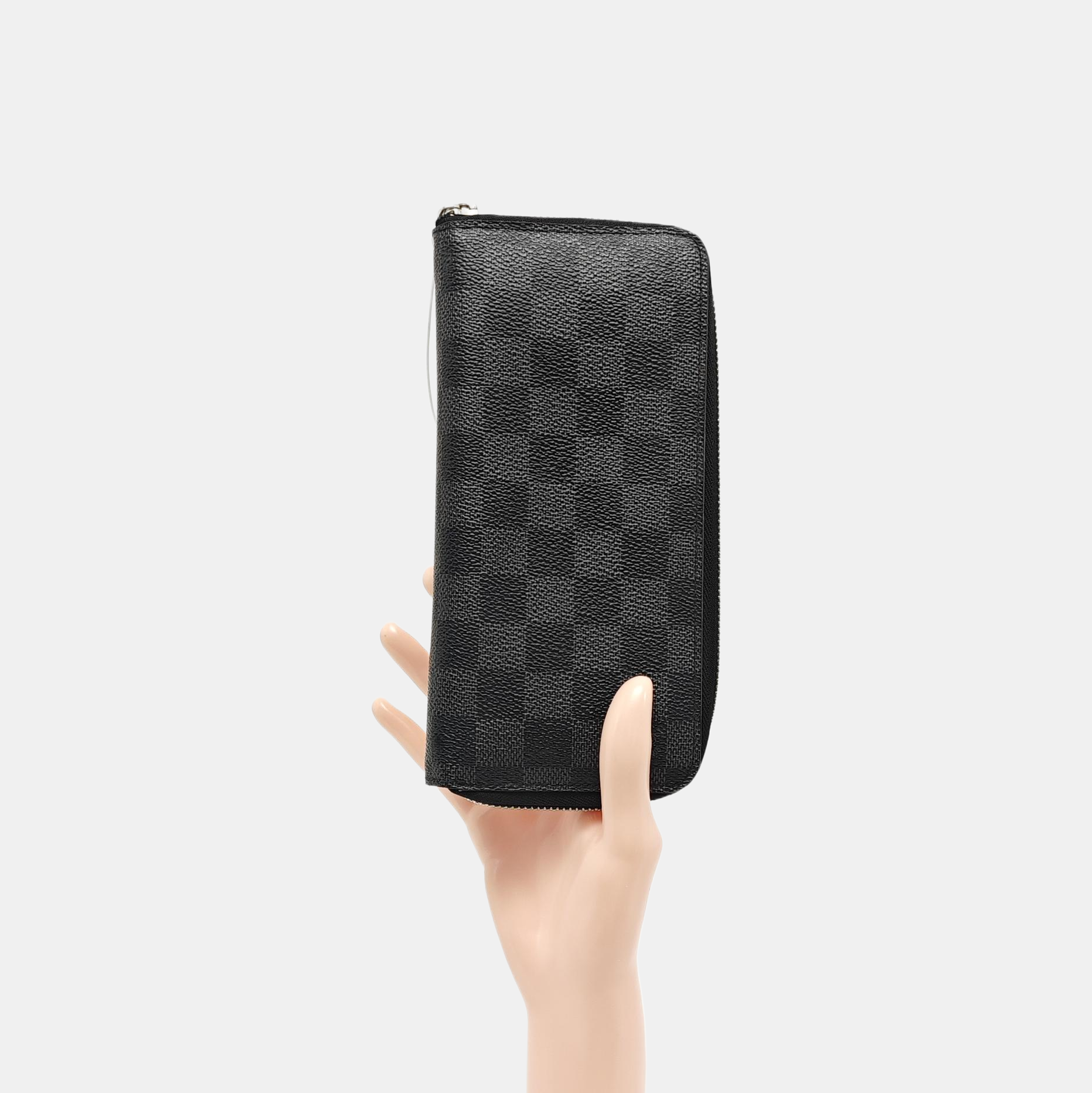 ZIPPY Damier Graphite Coated Canvas Gray Wallet