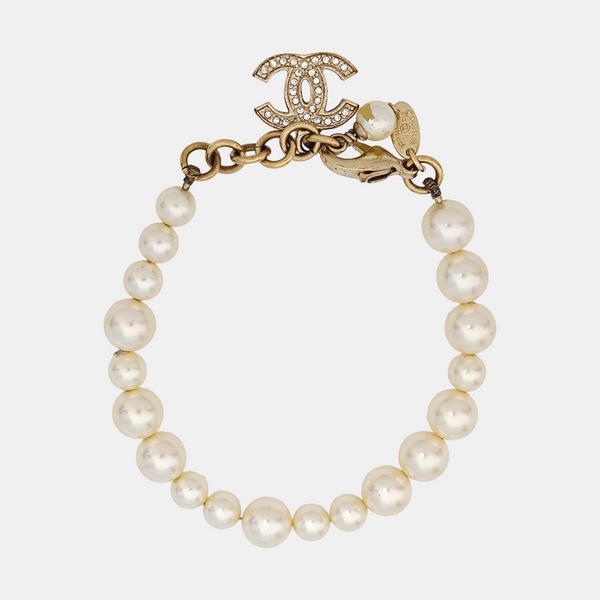 Faux Pearl White Bracelet
