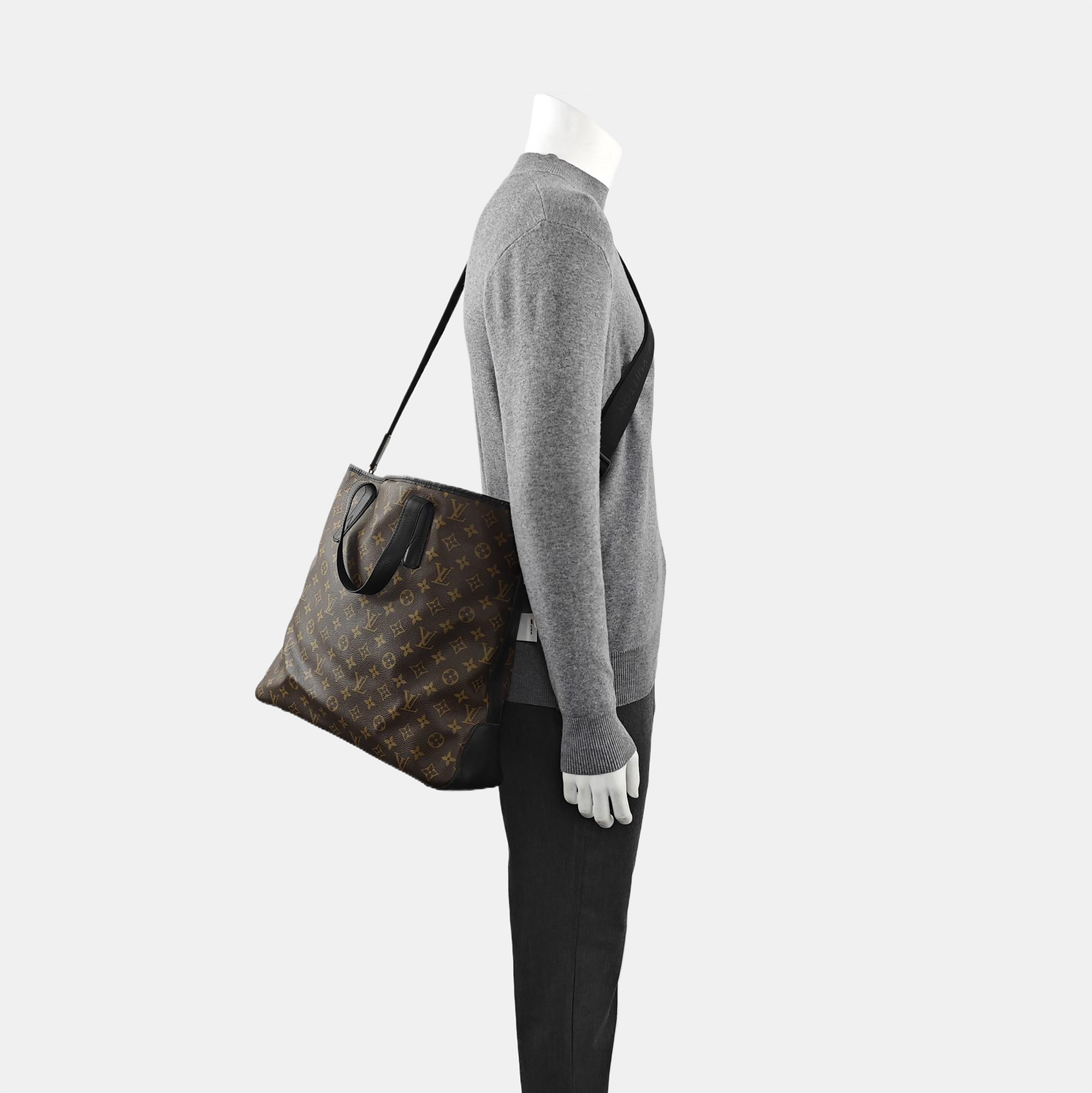 DAVIS Monogram Coated Canvas Brown