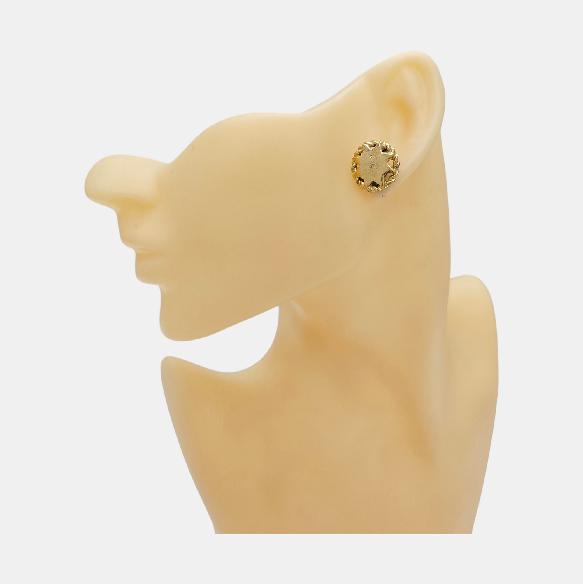 Metal Gold Clip On Earrings