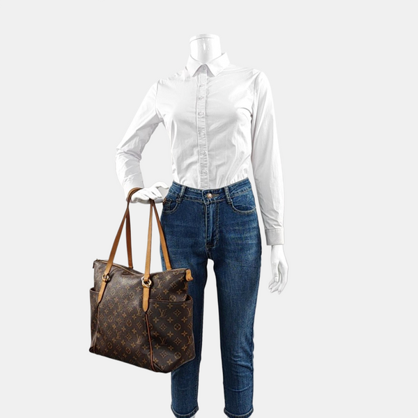 TOTALLY MM Monogram Coated Canvas Brown