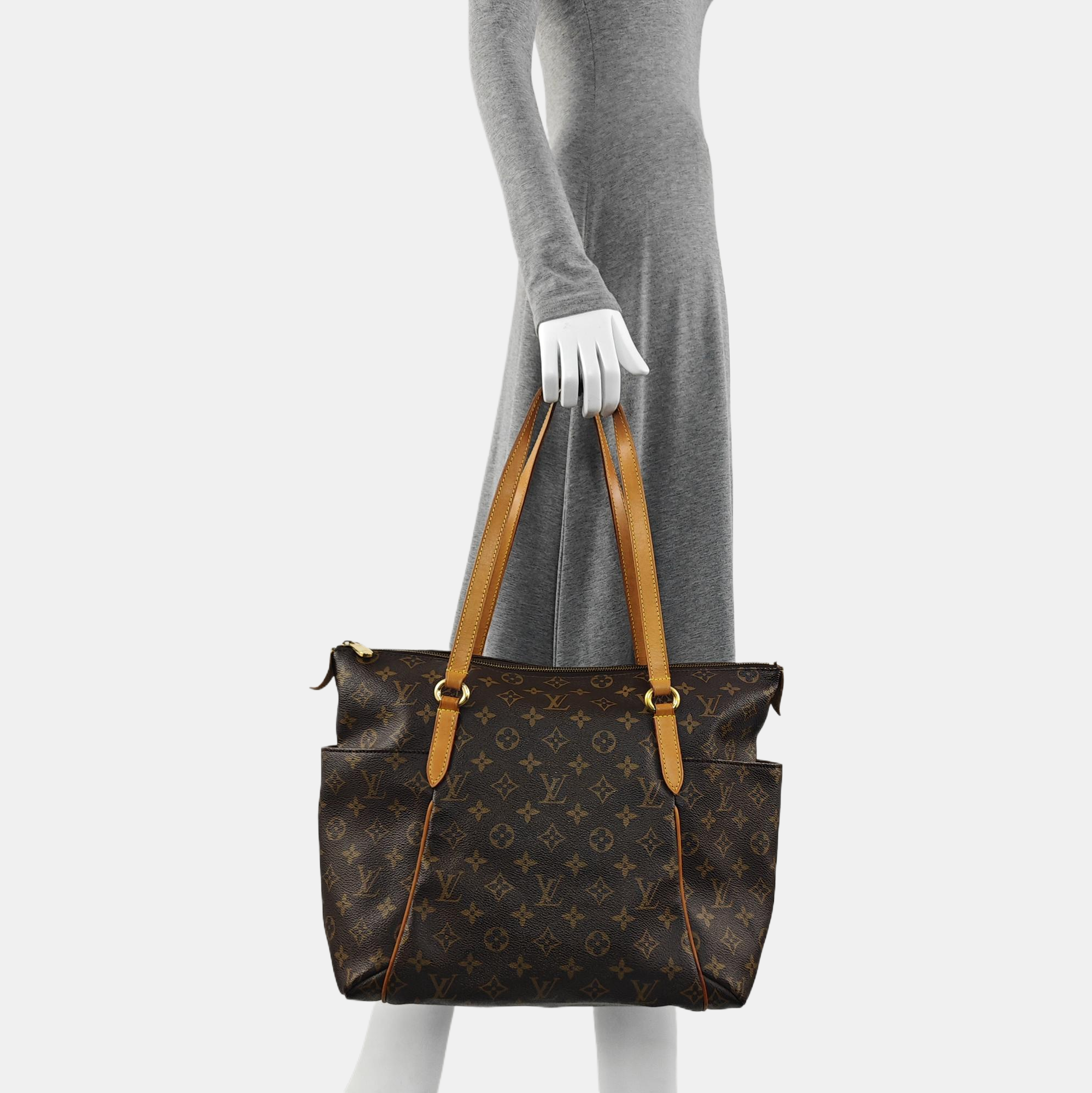 TOTALLY MM Monogram Coated Canvas Brown
