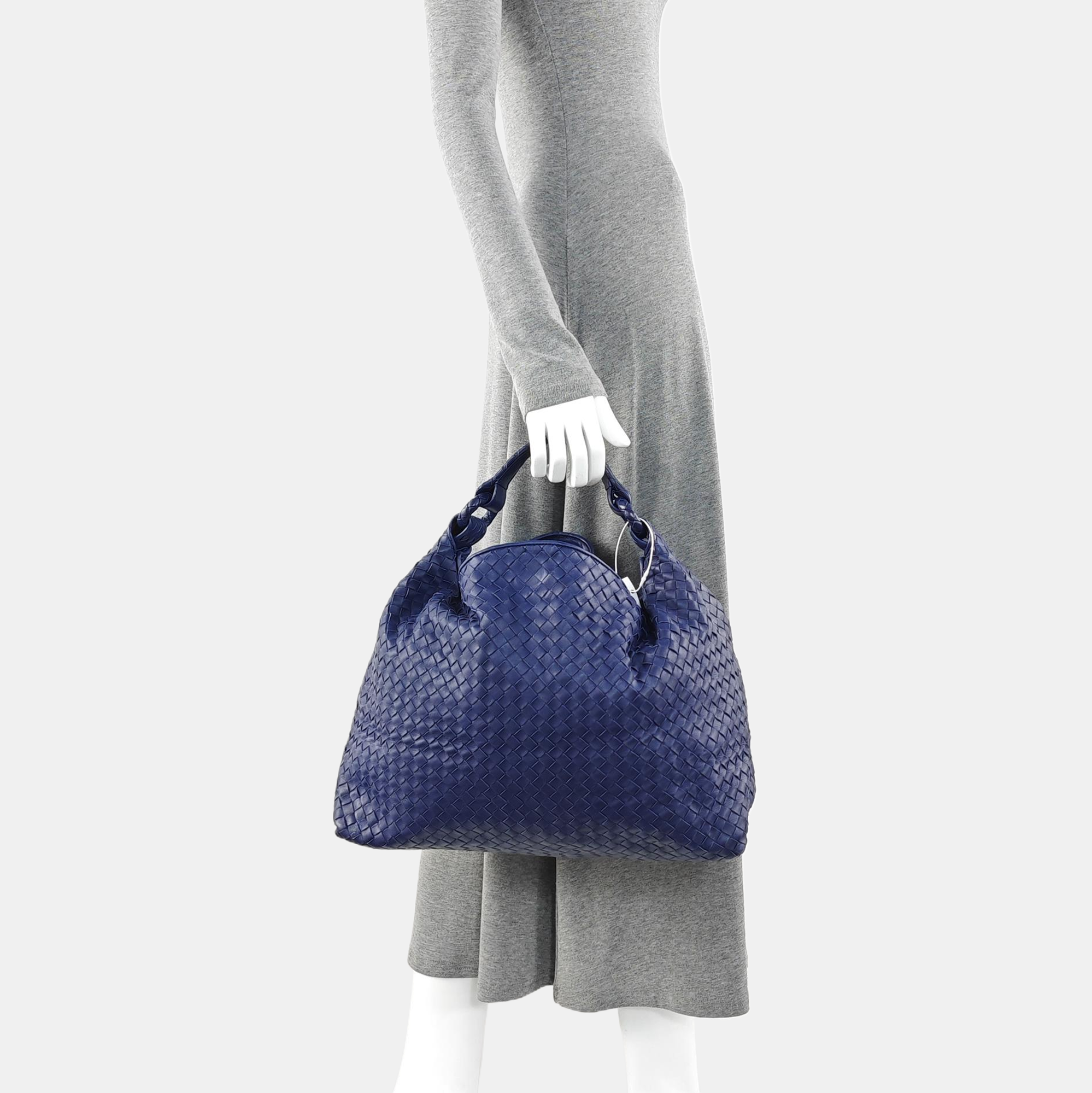 Veneta Calfskin Blue