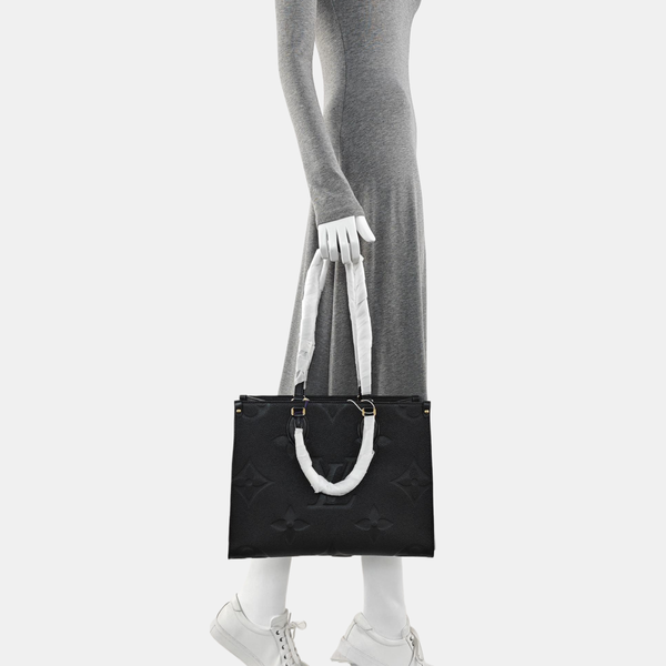 ONTHEGO MM Monogram Calfskin Black