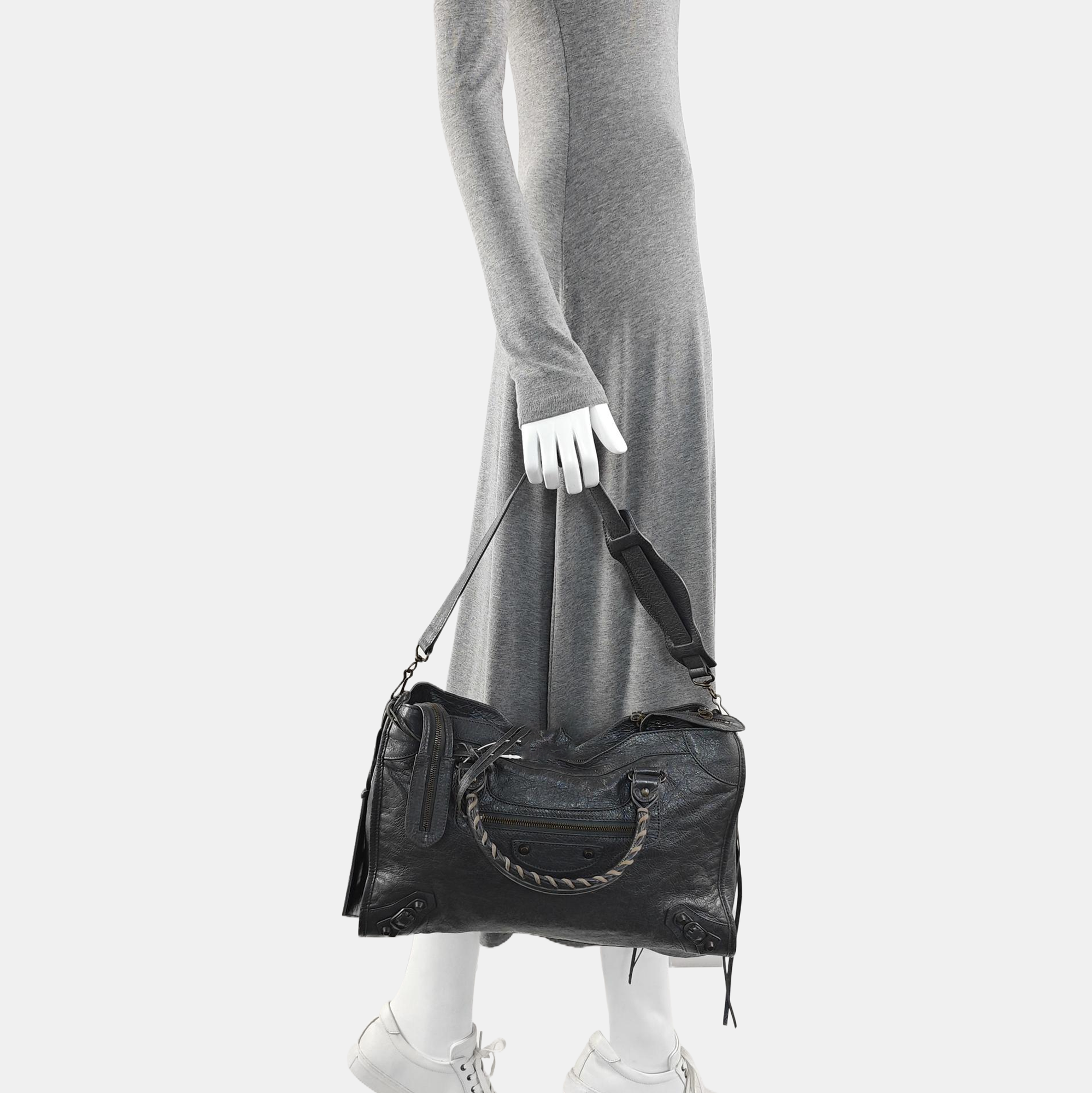 Classic City Medium Lambskin Gray
