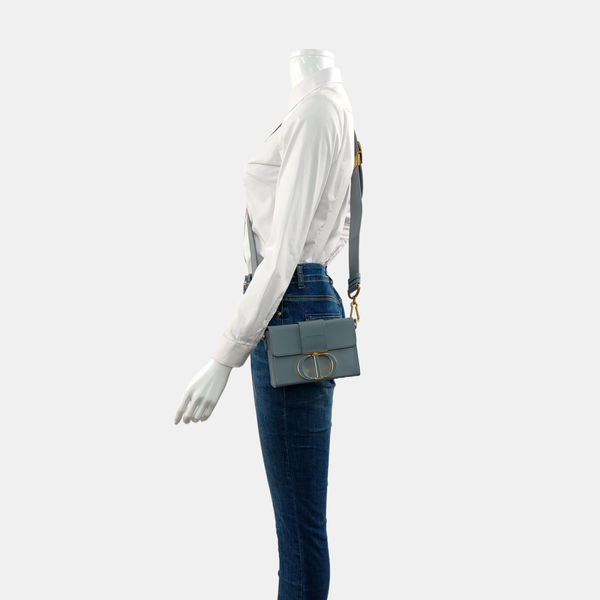 Authenticated pre-owned  30 Montaigne Calfskin Blue - Shoulder Bag at Looply