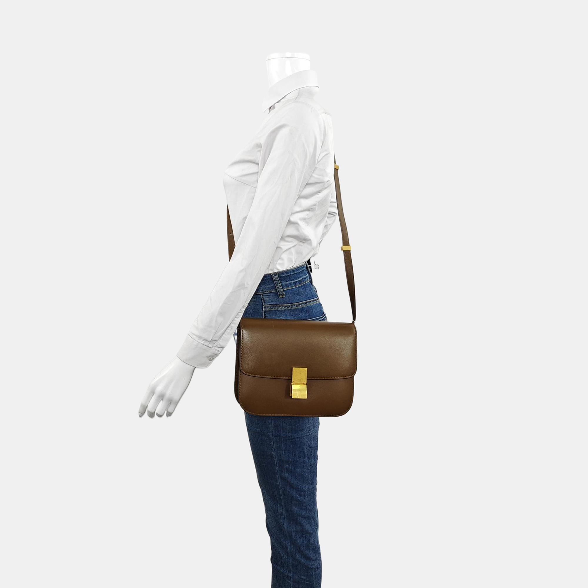 Authenticated pre-owned  CLASSIC BOX Medium Calfskin Brown - Crossbody Bag at Looply