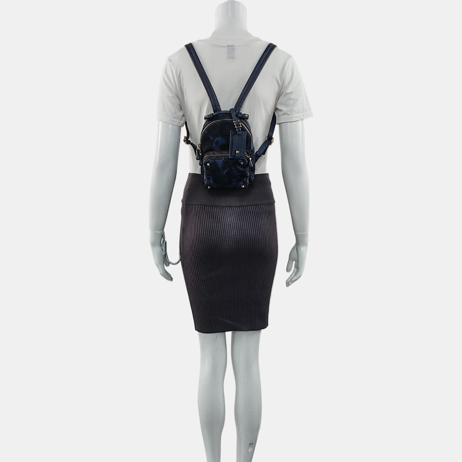 Rivet Colorblock Nylon Blue