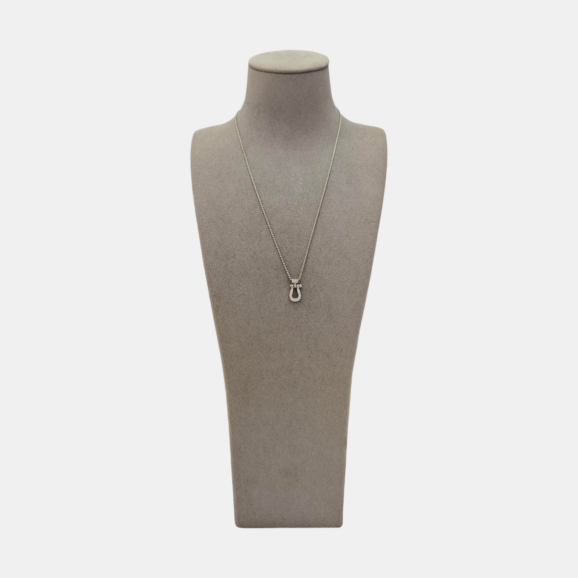 Force 10 18k White Gold Silver Necklace