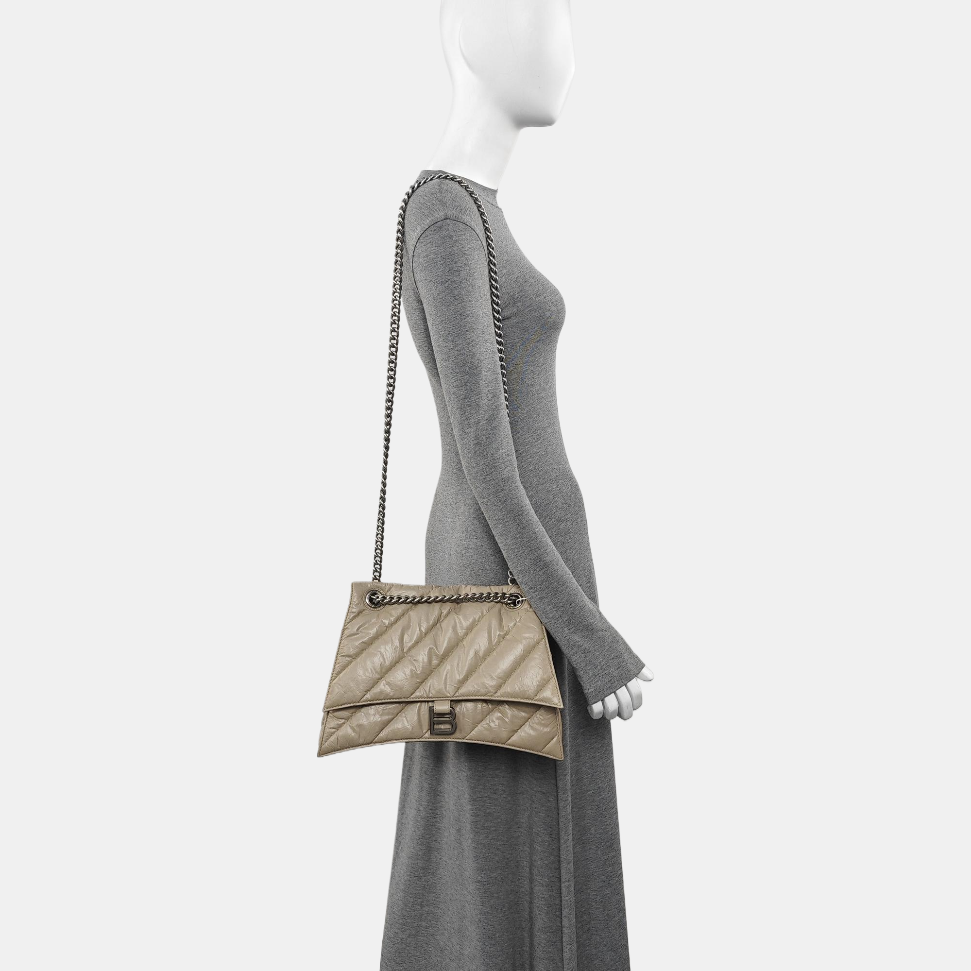 Crush Medium Quilted Calfskin Beige