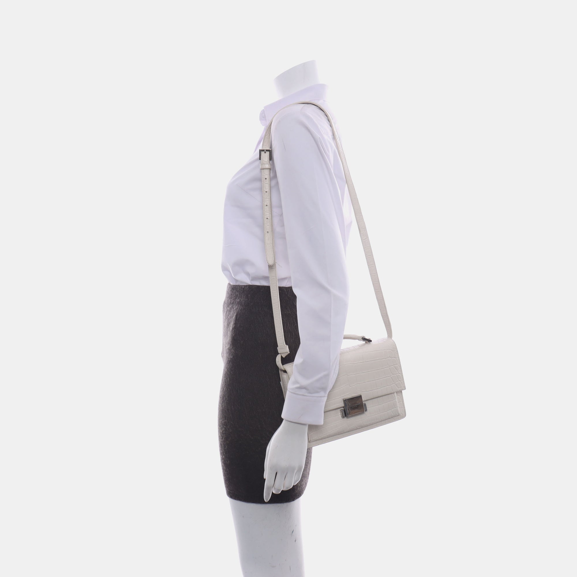 BELLECHASSE Calfskin White