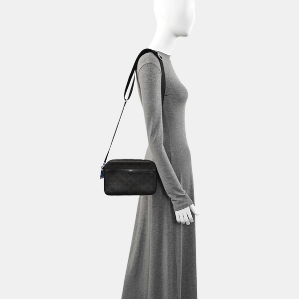 Authenticated pre-owned  TRIOMPHE CANVAS Small Coated Canvas Brown - Shoulder Bag at Looply