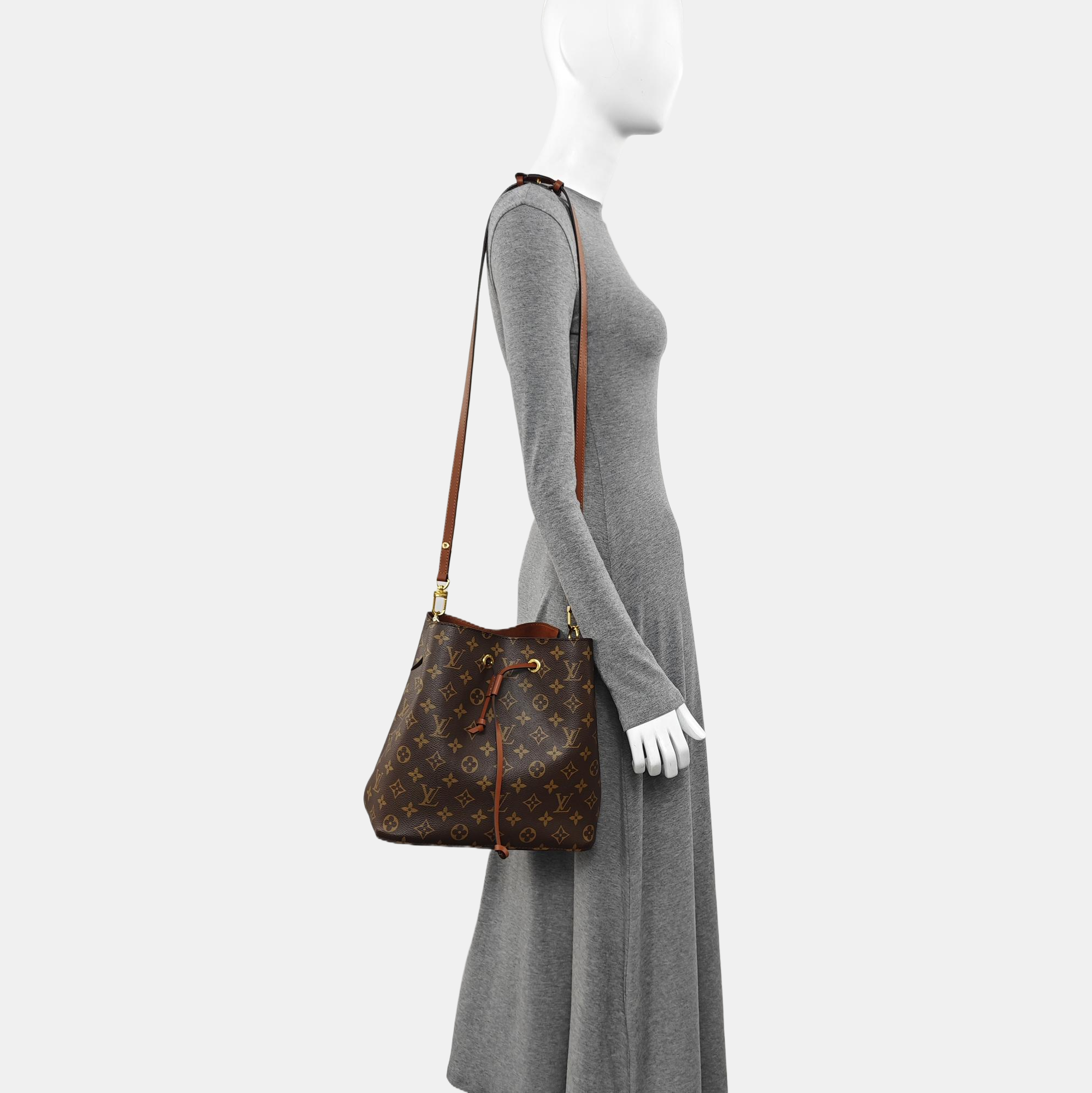 NÉONOÉ MM Monogram Coated Canvas Brown