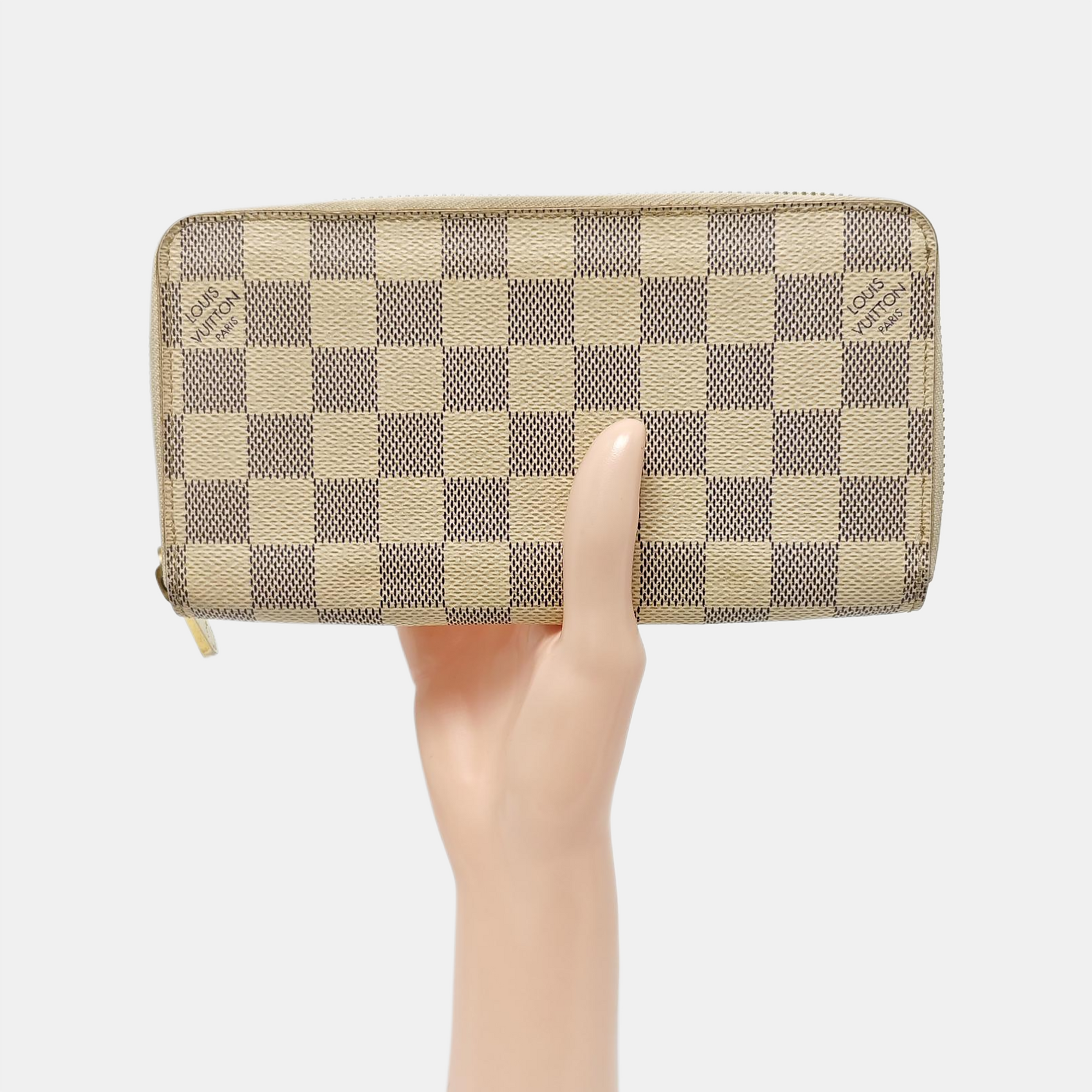 ZIPPY Damier Azur Coated Canvas White Wallet