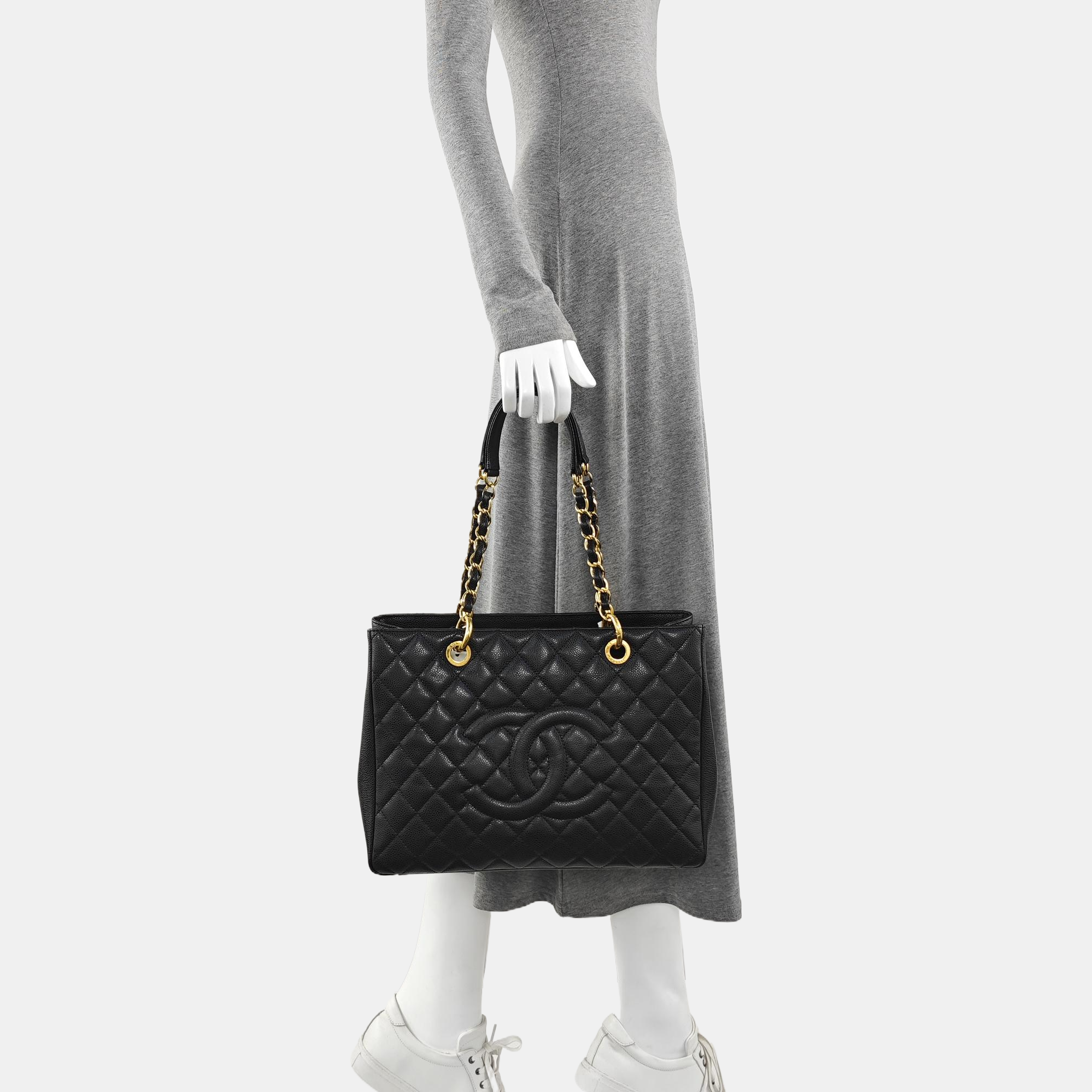 CHANEL GST Large Quilted Grained Calfskin Black