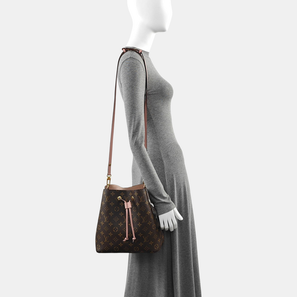 NÉONOÉ MM Monogram Coated Canvas Brown