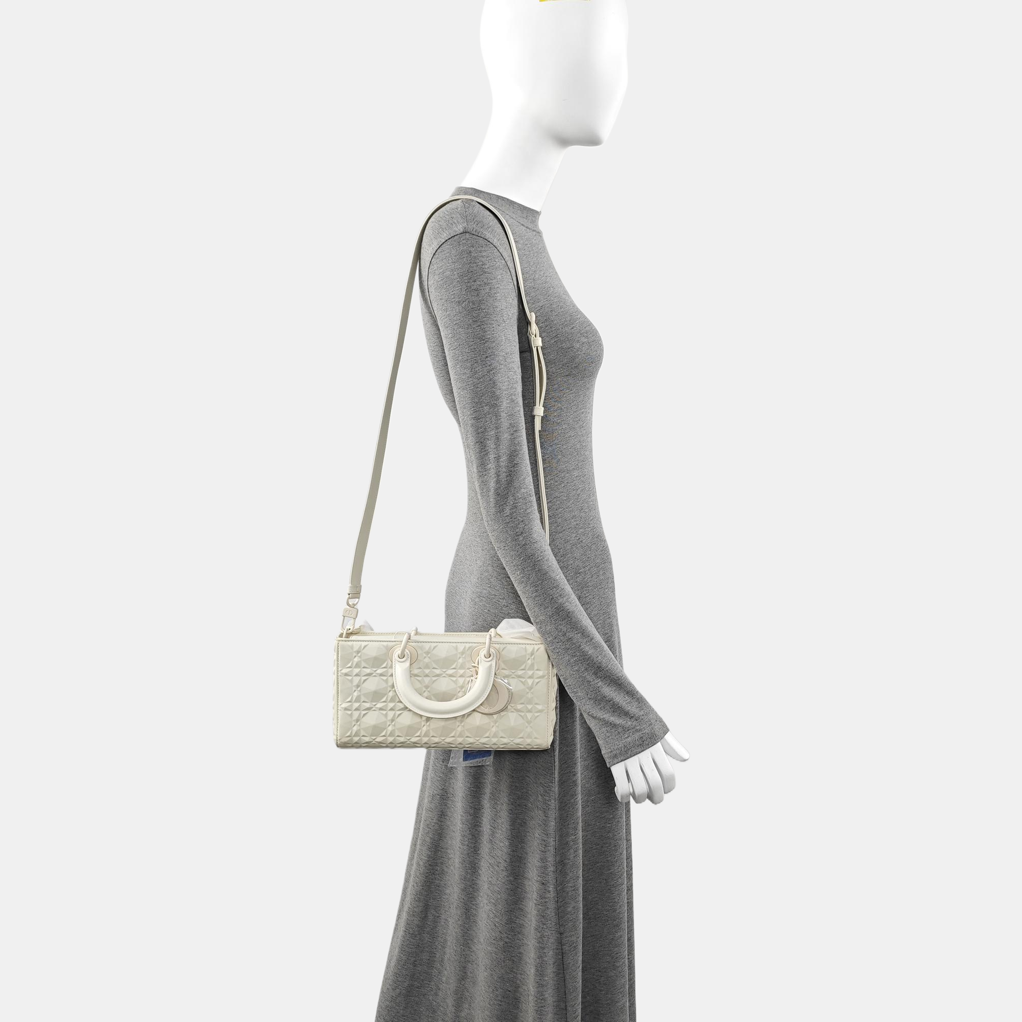 Lady D-Joy Medium Cannage Calfskin Beige