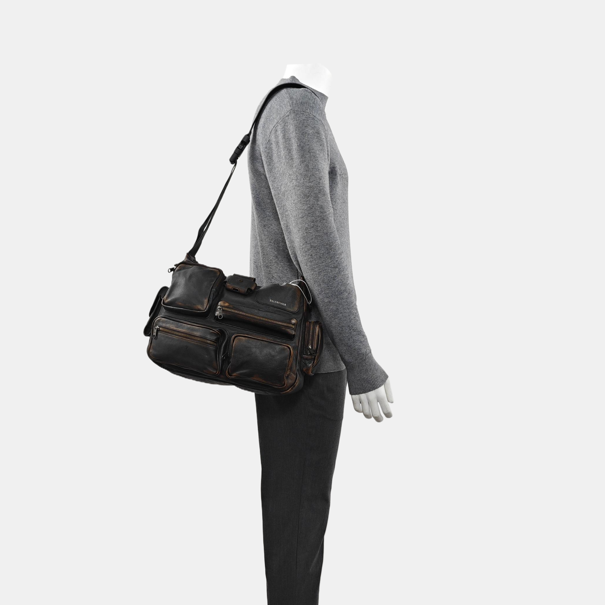 Lambskin Shoulder Bag Black
