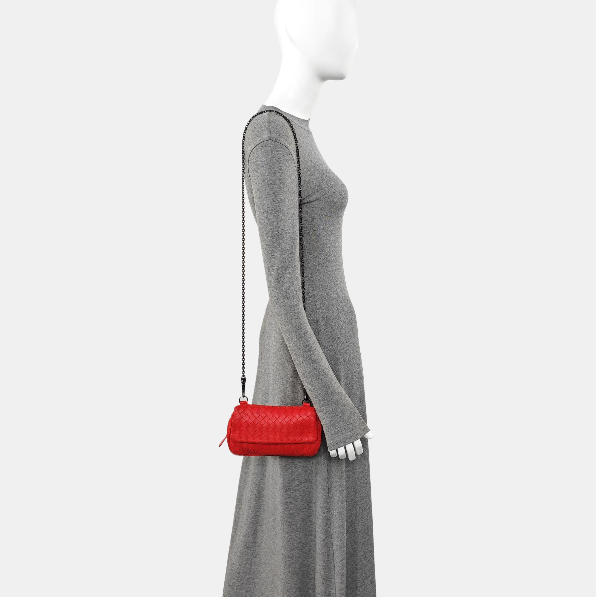 Messenger Lambskin Red