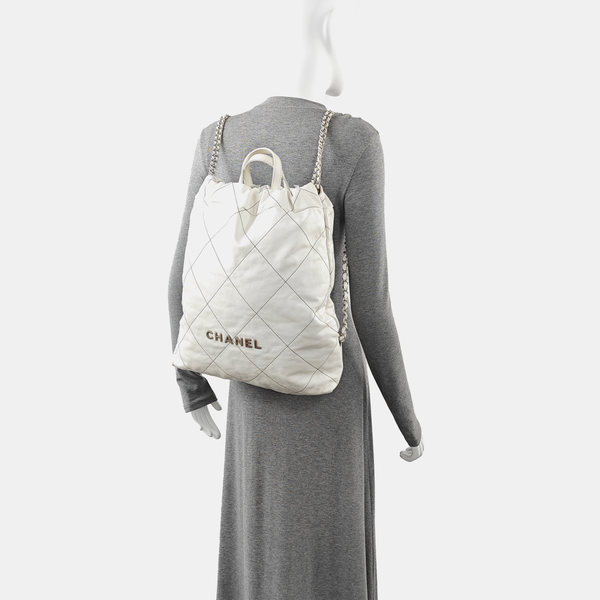 CHANEL 22 Large Quilted Calfskin White