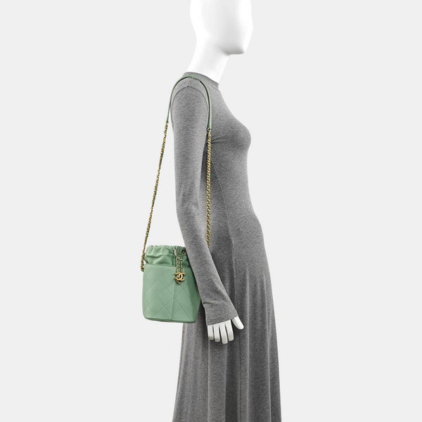 DRAWSTRING Quilted Lambskin Green